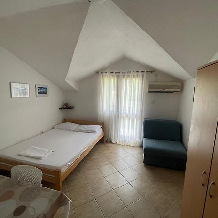 Apartmani Ivana Tivat Exterior photo